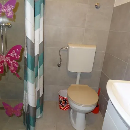 Kristo Appartement