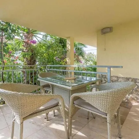 Appartement Kristo